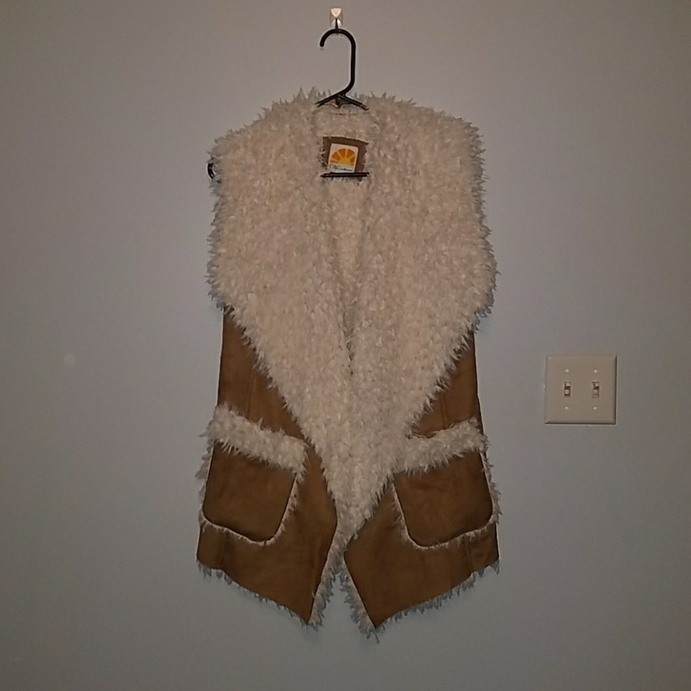 Faux sheepskin vest sz xs